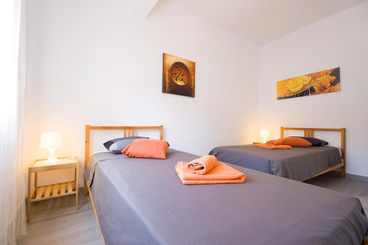 Bollywood Style Apartment Málaga Dış mekan fotoğraf