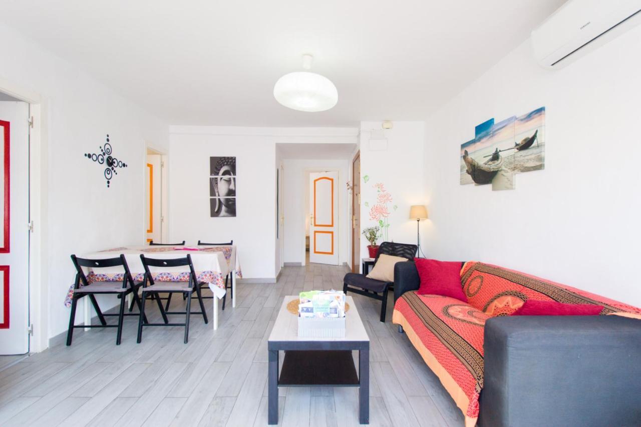 Bollywood Style Apartment Málaga Dış mekan fotoğraf