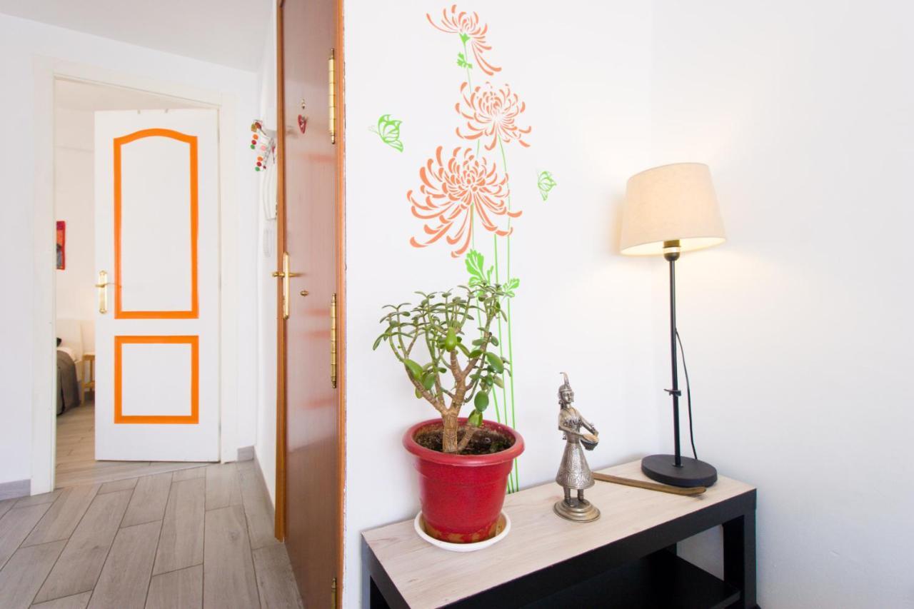 Bollywood Style Apartment Málaga Dış mekan fotoğraf